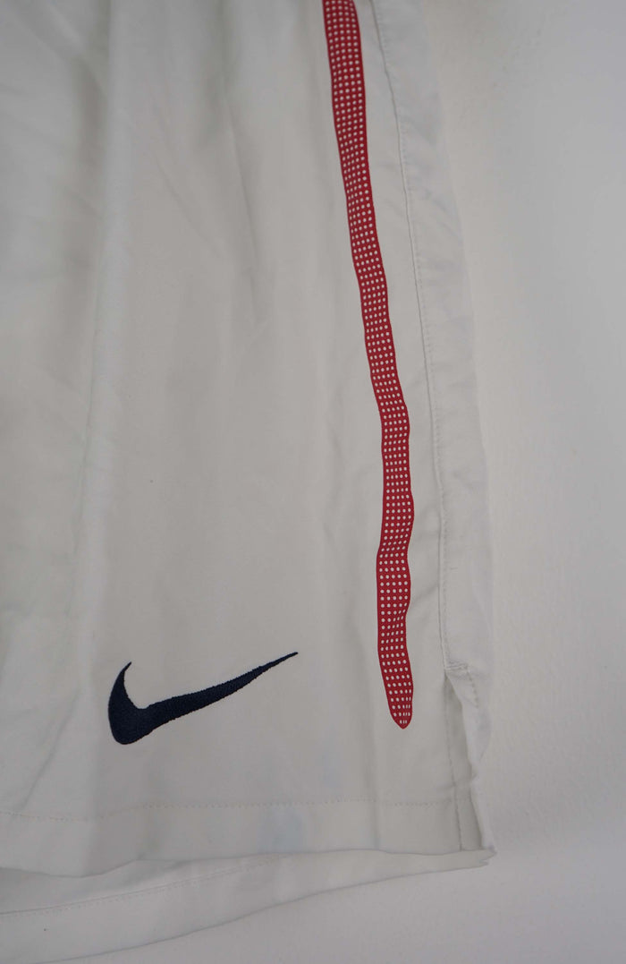VINTAGE NIKE ACTIVE SHORTS W23
