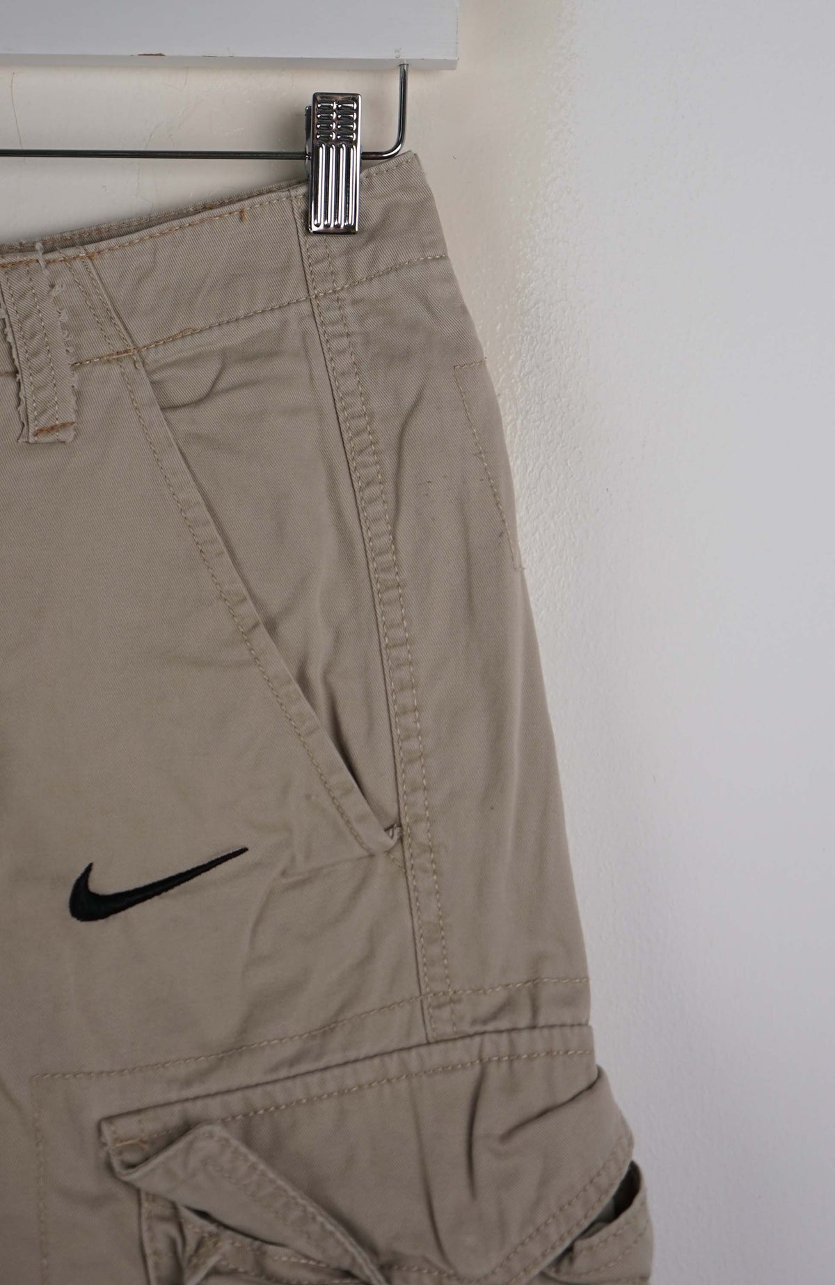 VINTAGE REWORK CARGO SHORTS W28