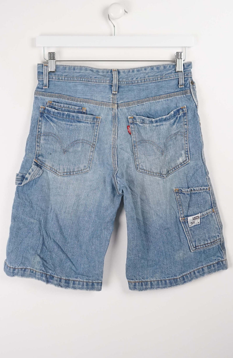 VINTAGE LEVIS SHORTS W29