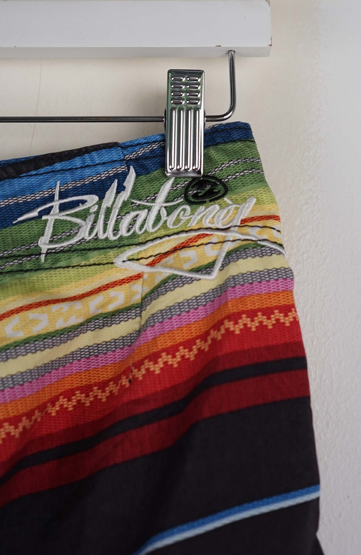 VINTAGE BILLABONG BOARD SHORTS W30