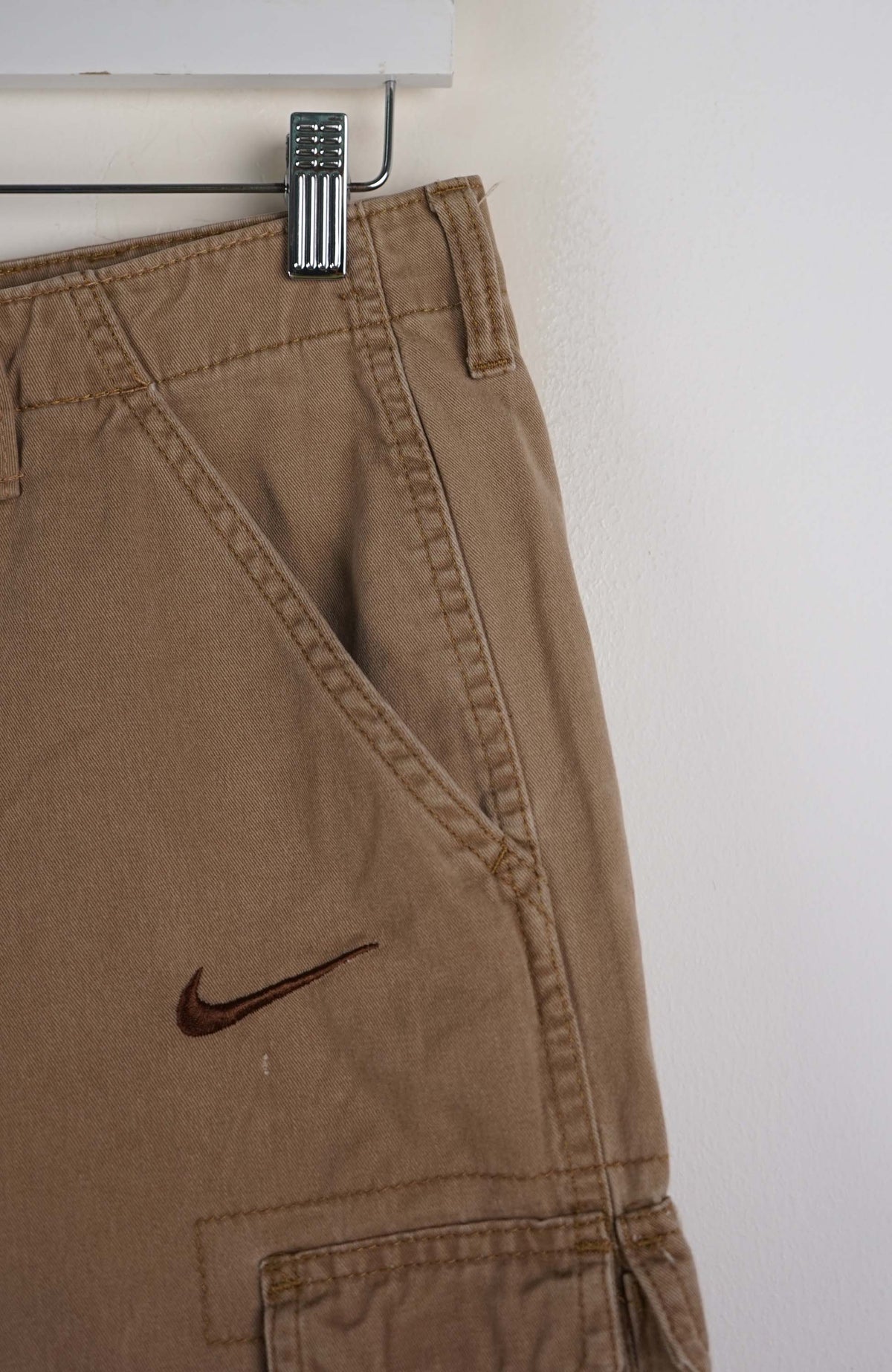 VINTAGE REWORK CARGO SHORTS W30