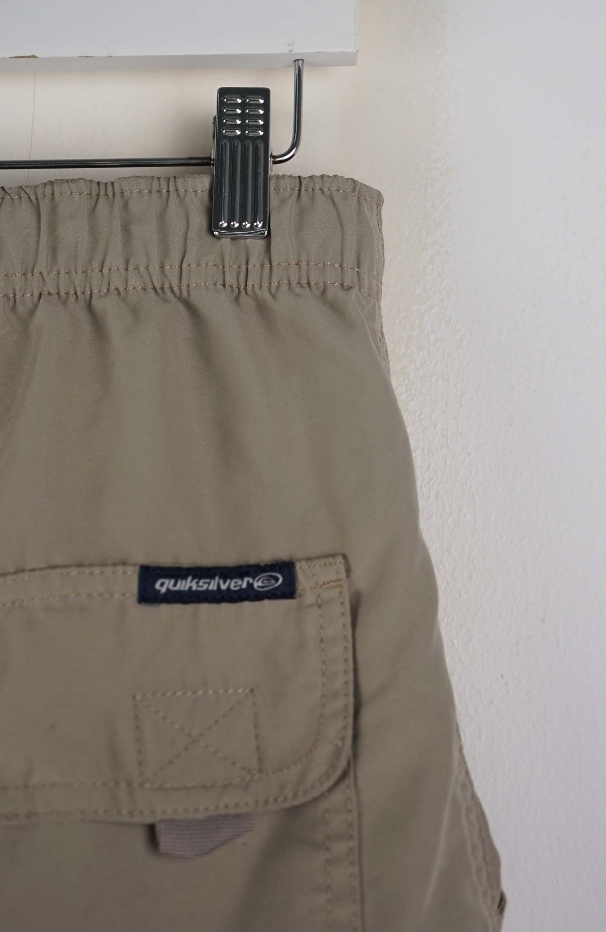 VINTAGE QUIKSILVER BOARD SHORTS W38