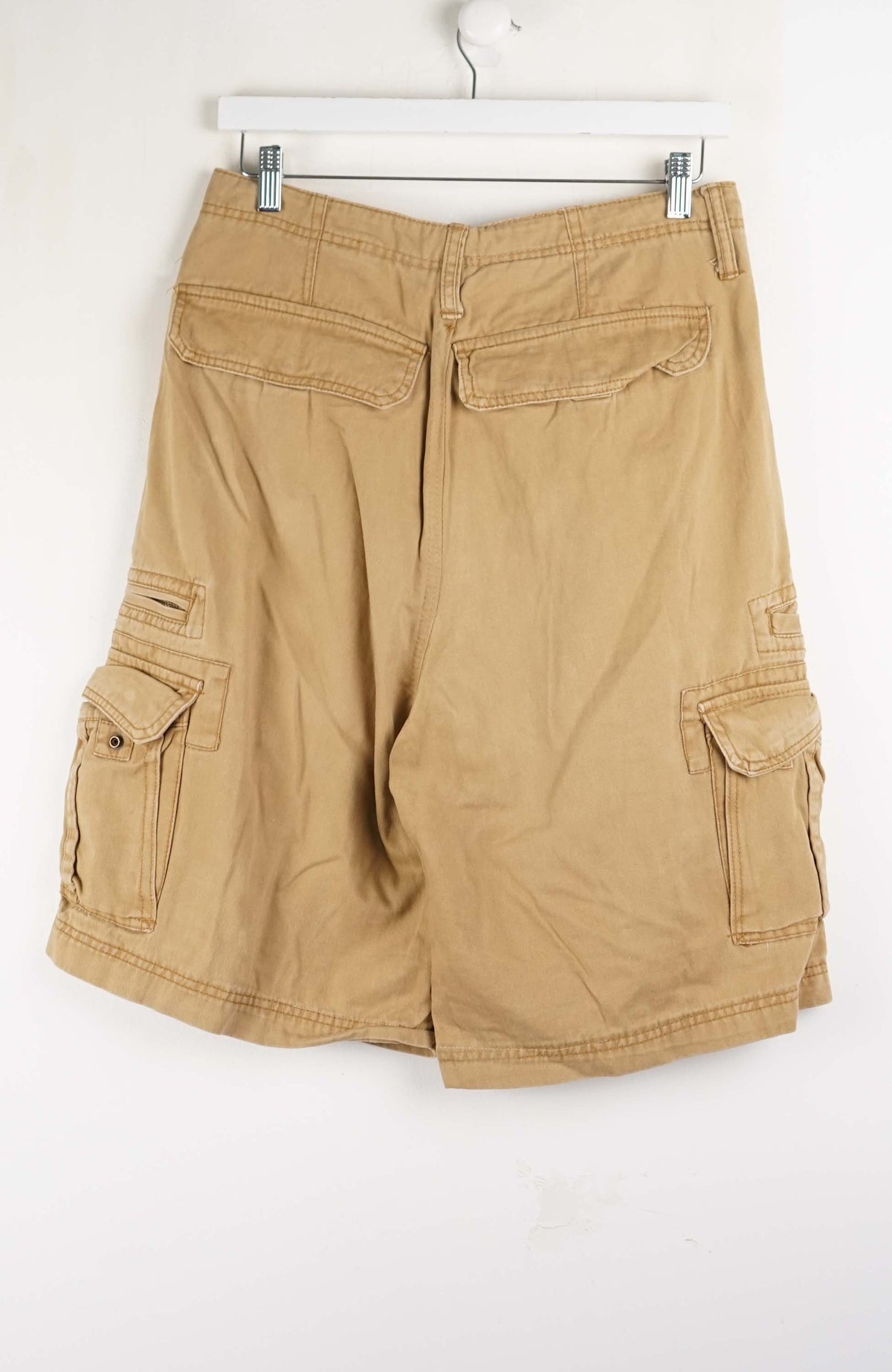 VINTAGE REWORK CARGO SHORTS W30