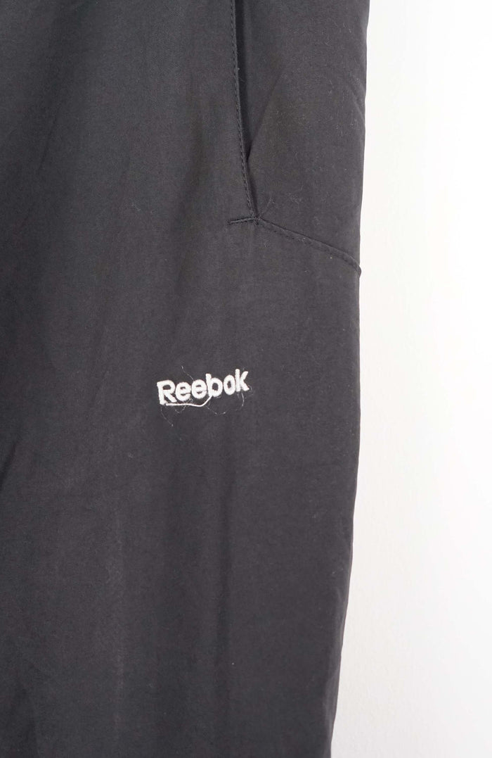 VINTAGE REEBOK TRACK PANT SHORTS (XL)