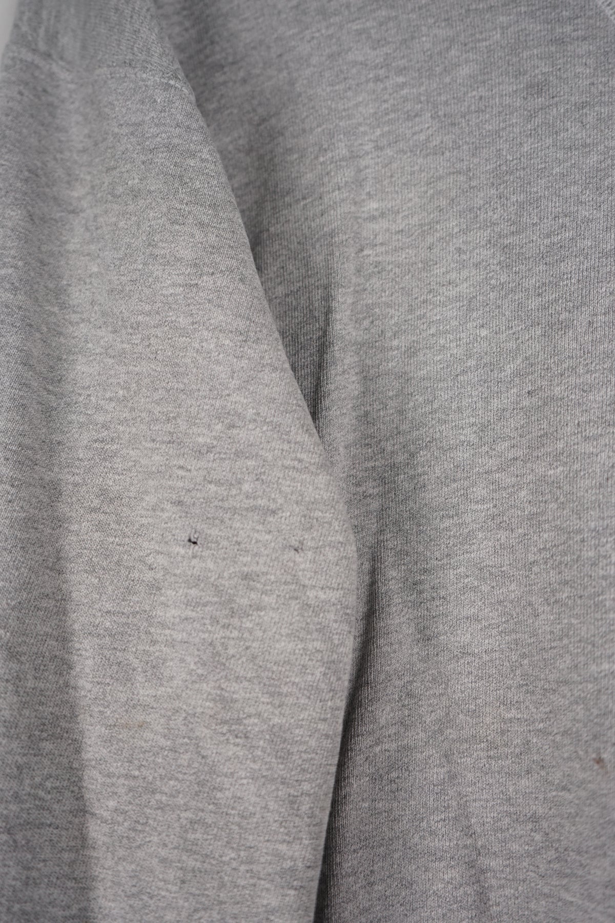 VINTAGE CHAMPION SWEATER (M)