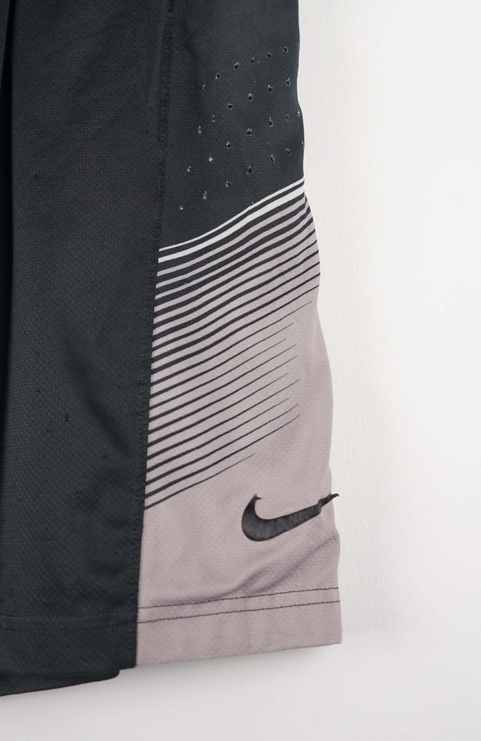 VINTAGE NIKE JERSEY SHORTS W26