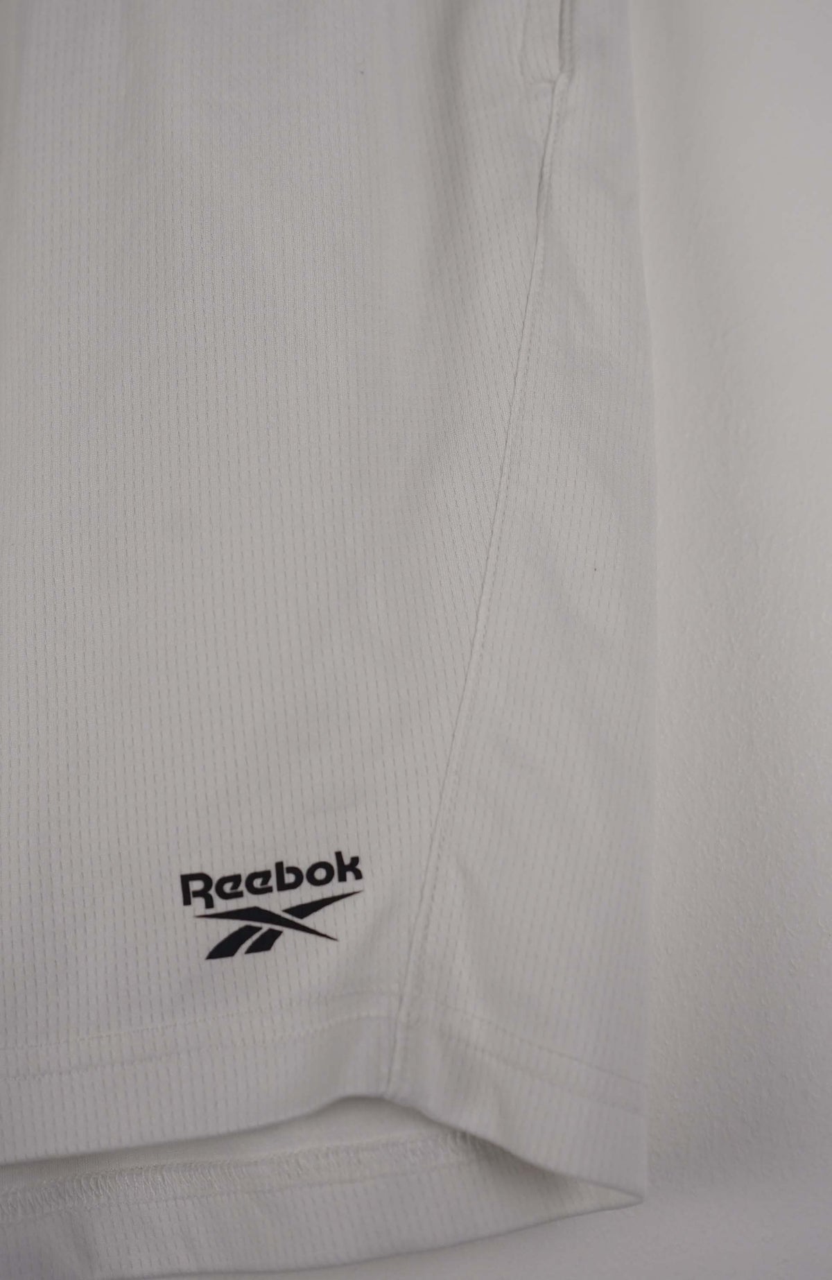 VINTAGE REEBOK JERSEY SHORTS W24