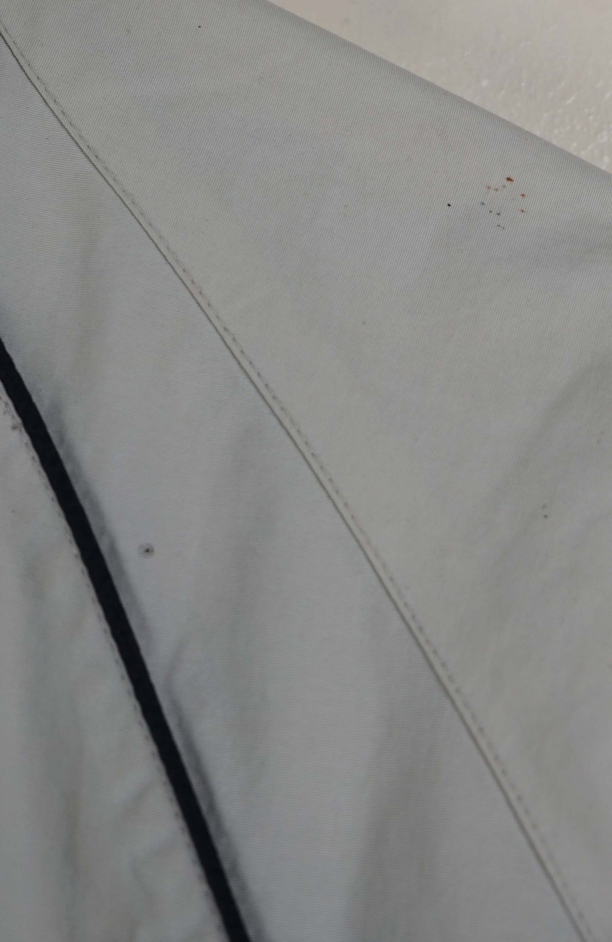 VINTAGE ADIDAS WINDBREAKER (XL)