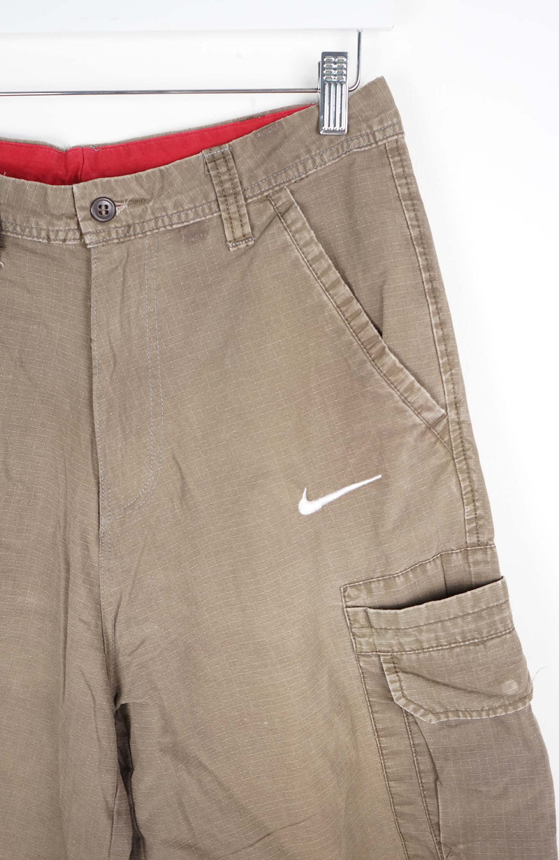 VINTAGE REWORK CARGO SHORTS W29