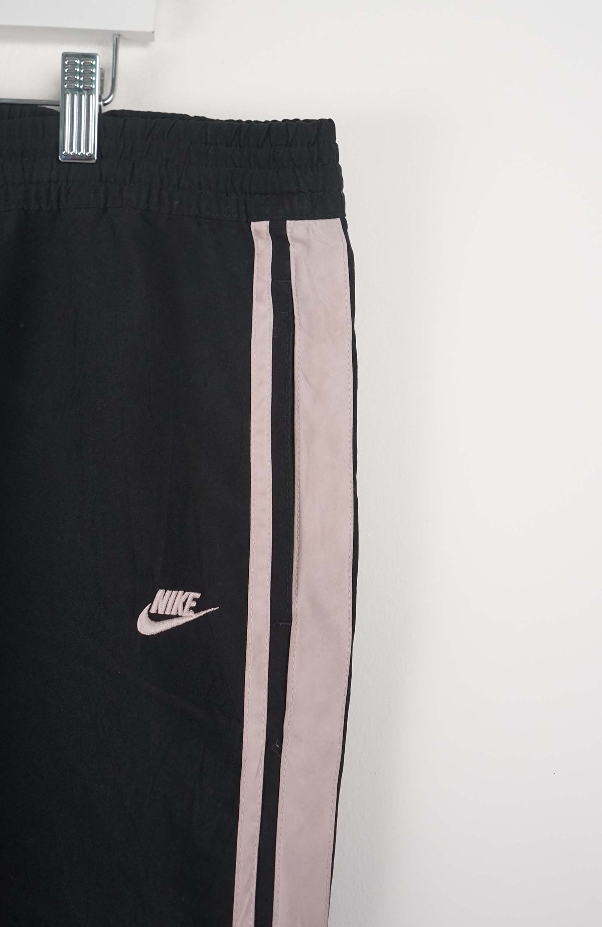 VINTAGE ADIDAS 3/4 TRACK PANT SHORTS (XXL)
