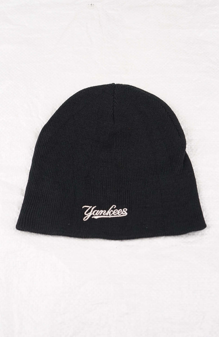 VINTAGE NEW YORK YANKEES BEANIE