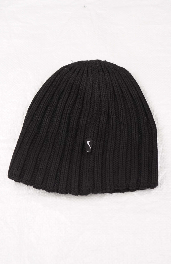 VINTAGE NIKE BEANIE