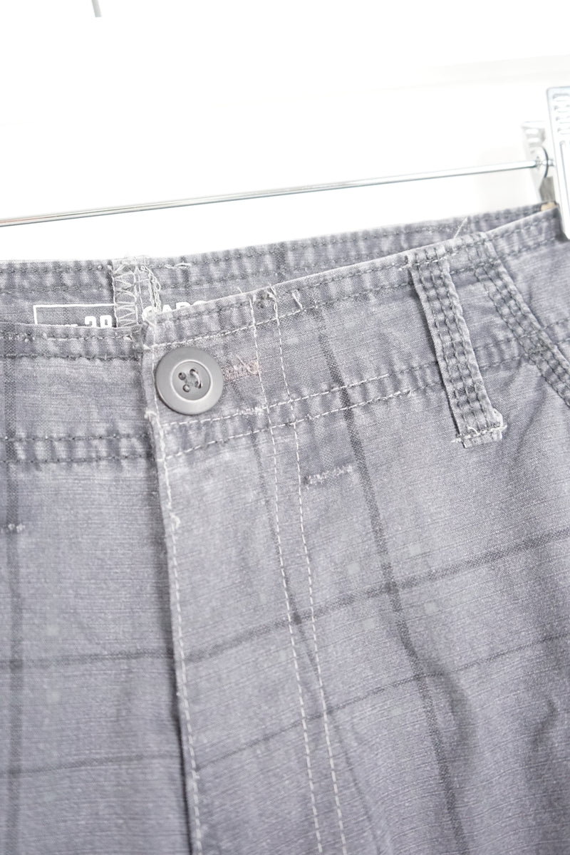 VINTAGE REWORK CARGO SHORTS W29