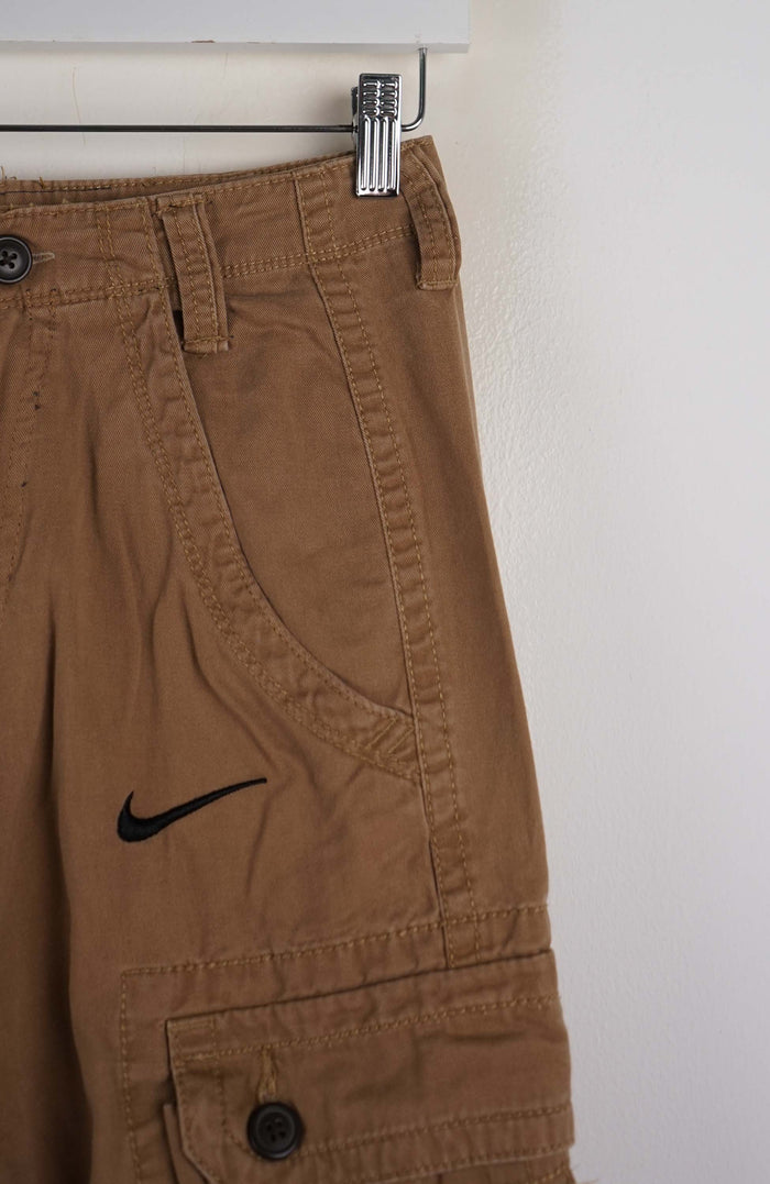 VINTAGE REWORK CARGO SHORTS W26