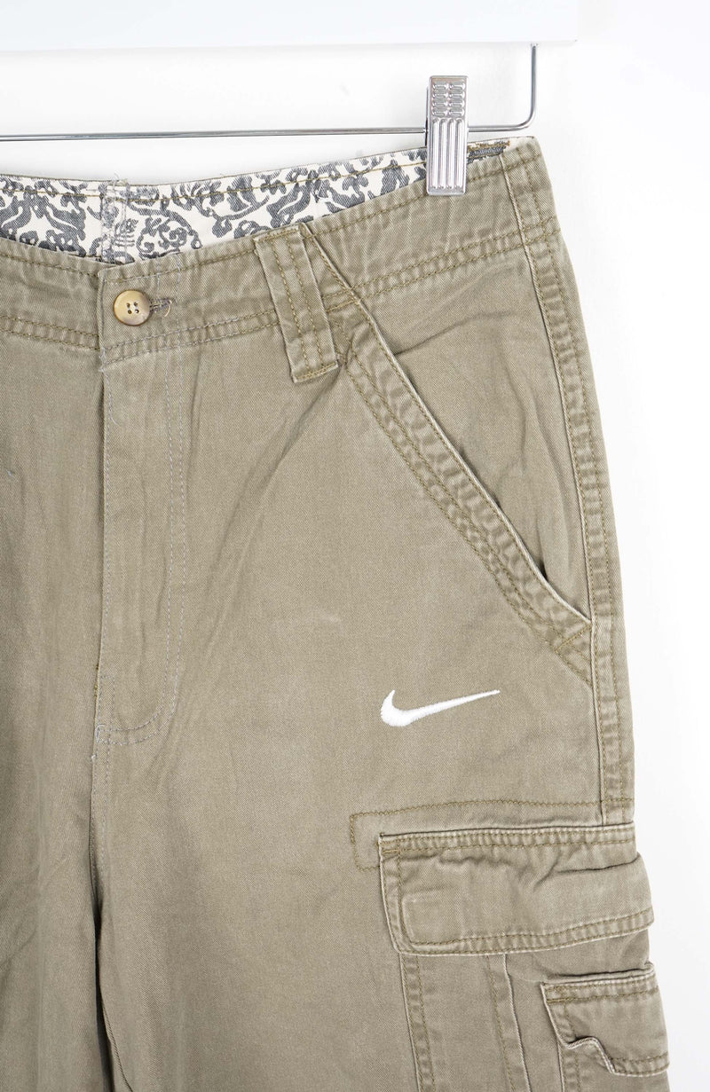 VINTAGE REWORK CARGO SHORTS W27