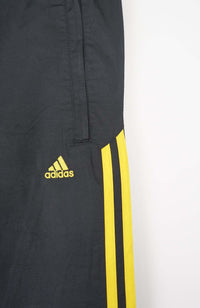 VINTAGE ADIDAS TRACK PANTS (M)