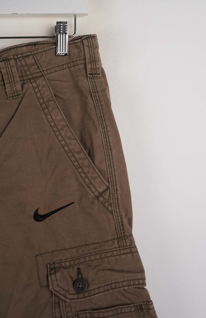 VINTAGE REWORK CARGO SHORTS W30