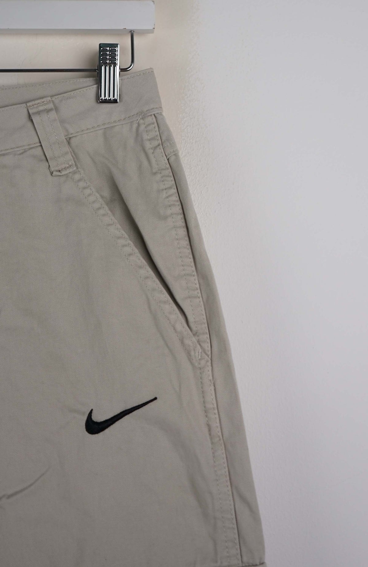 VINTAGE REWORK CARGO SHORTS W28