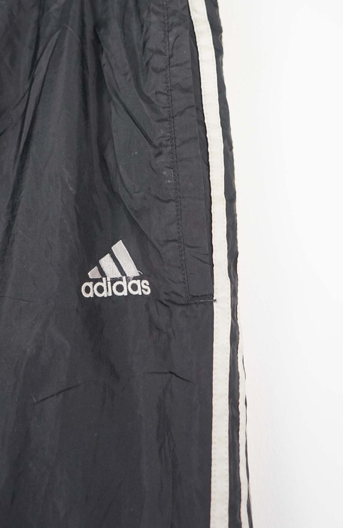 VINTAGE ADIDAS TRACK PANTS (L)