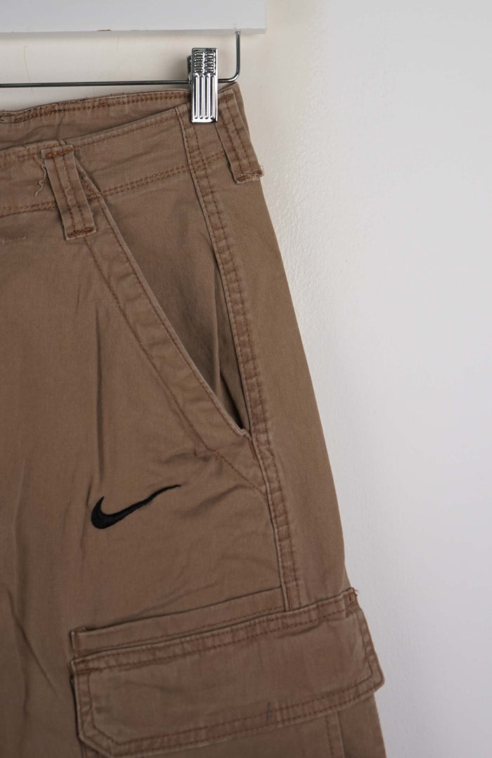 VINTAGE REWORK CARGO SHORTS W26