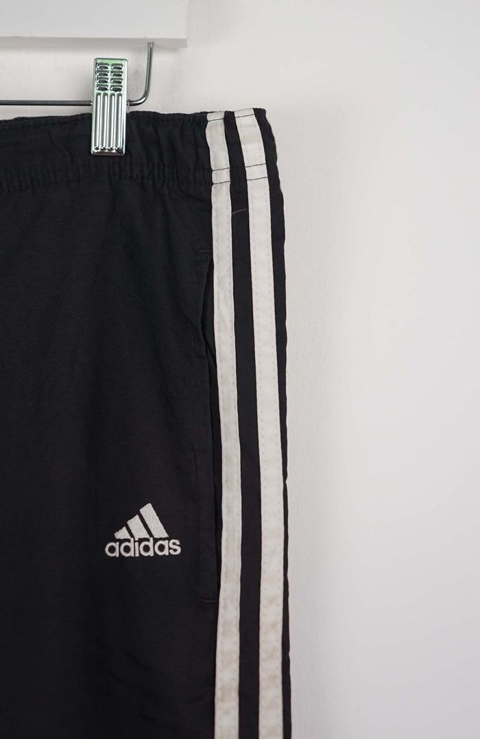 VINTAGE ADIDAS TRACK PANTS (XL)