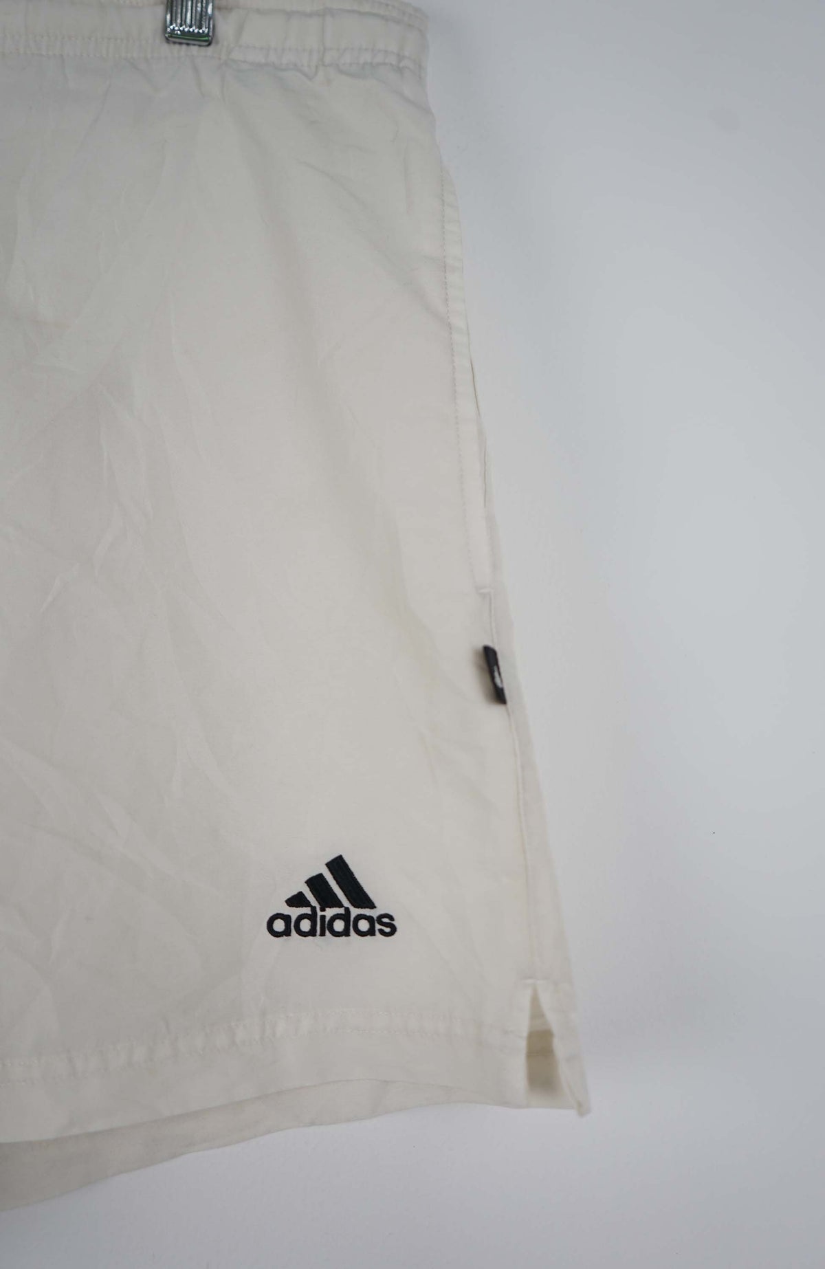 VINTAGE ADIDAS SHORTS W38