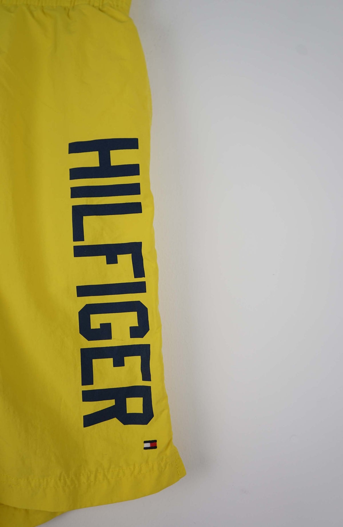 VINTAGE TOMMY HILFIGER SHORTS W33