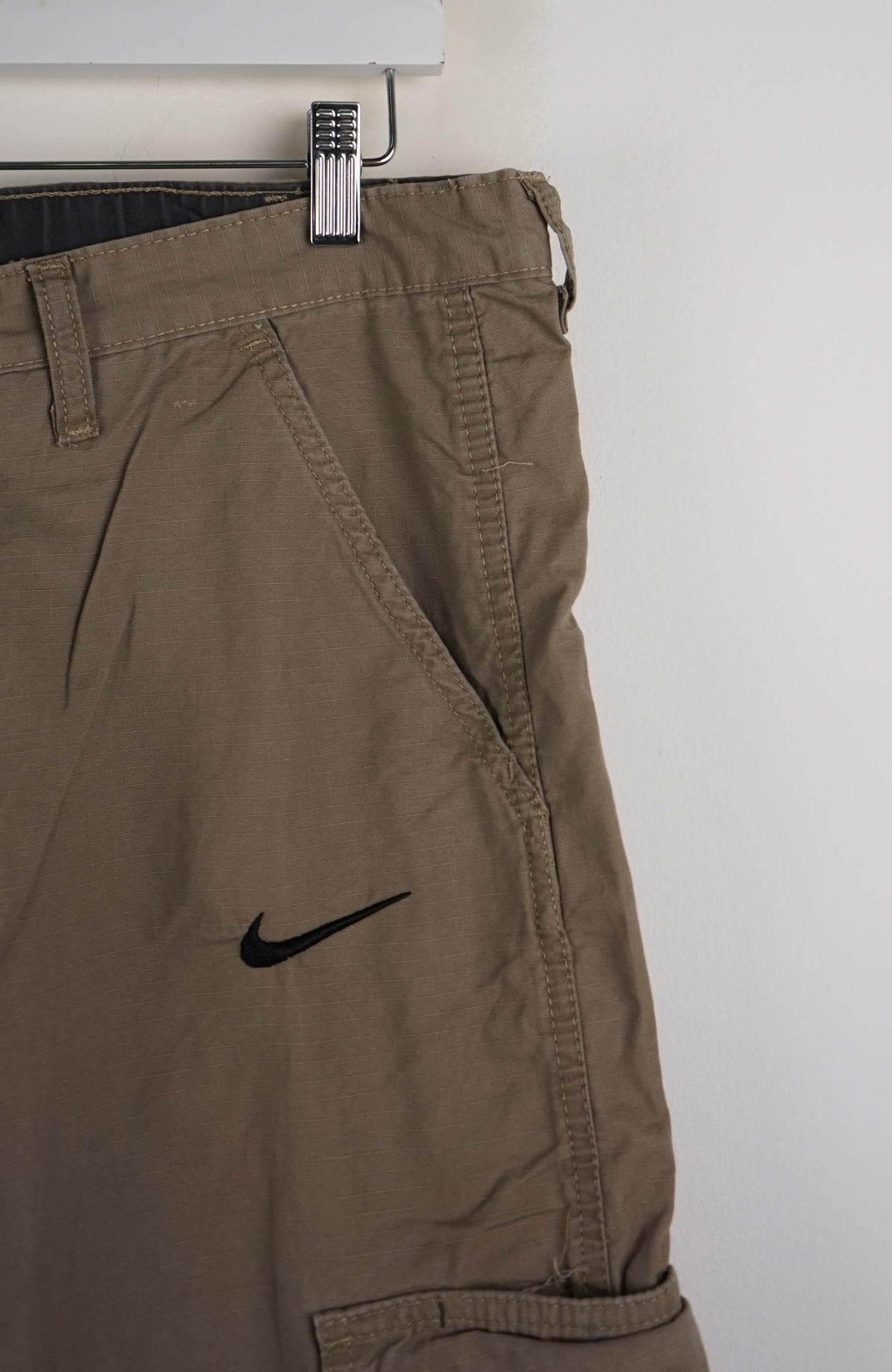 VINTAGE REWORK CARGO SHORTS W35