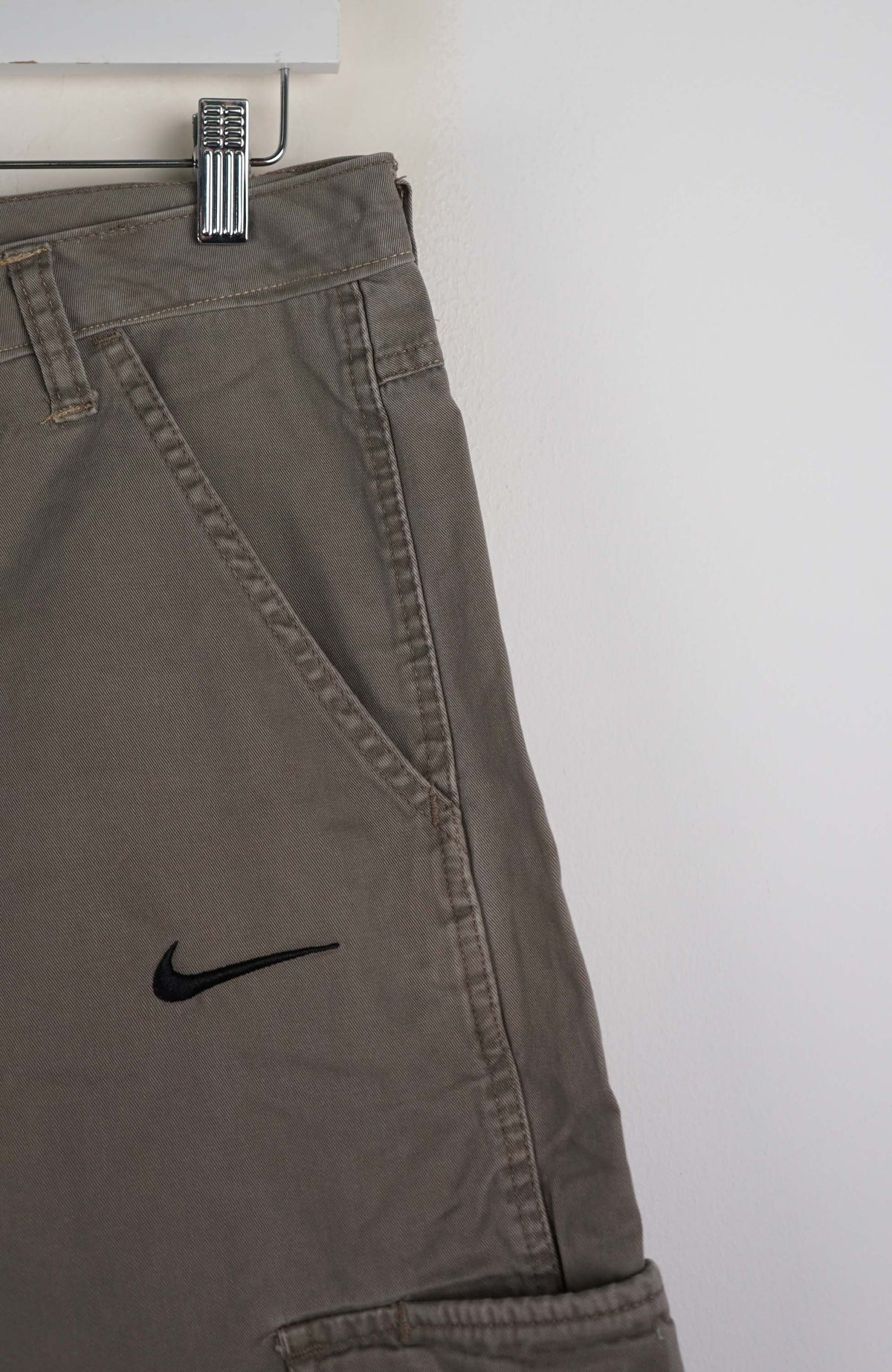 VINTAGE REWORK CARGO SHORTS W32