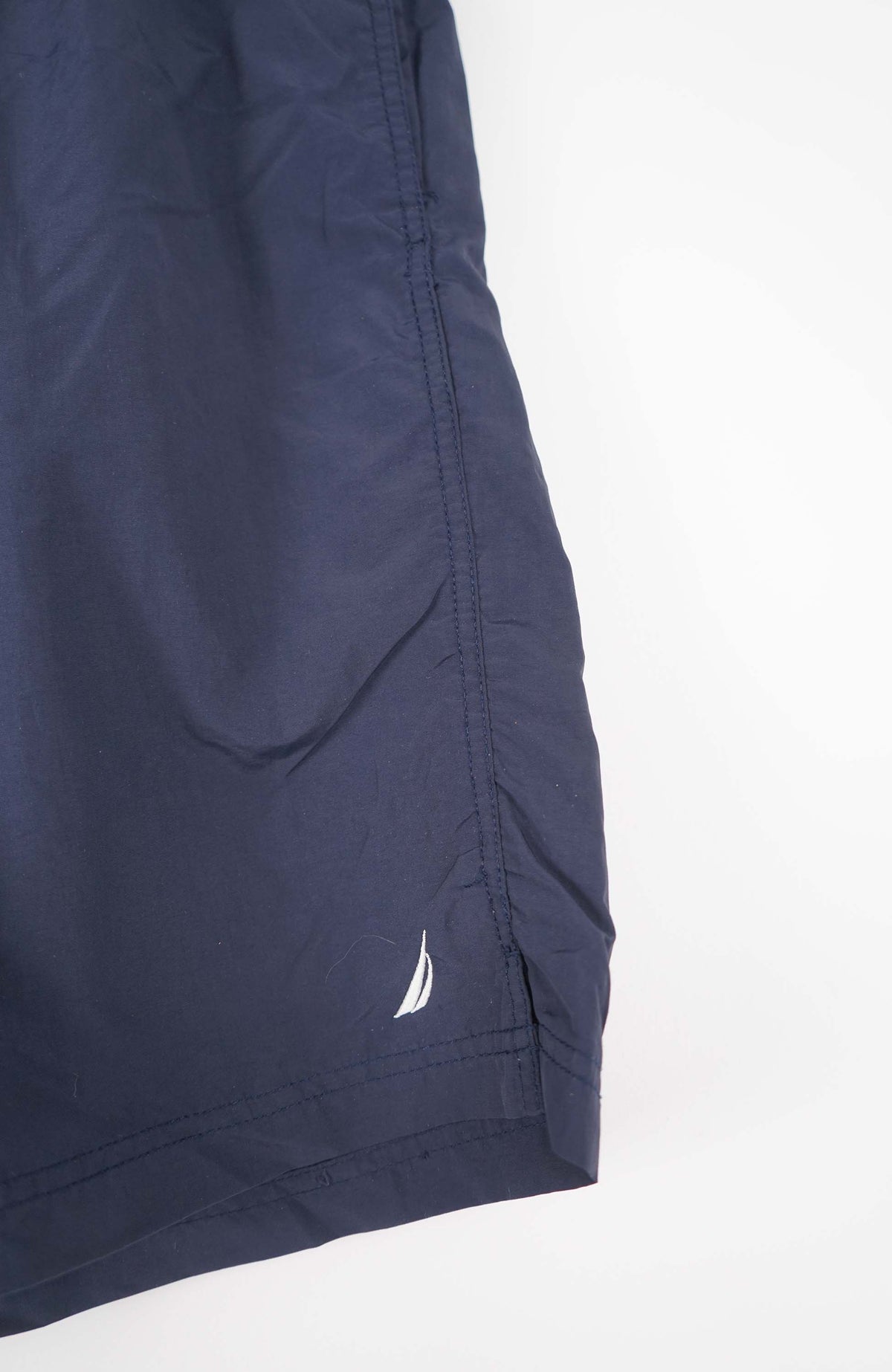 VINTAGE NAUTICA SHORTS W34