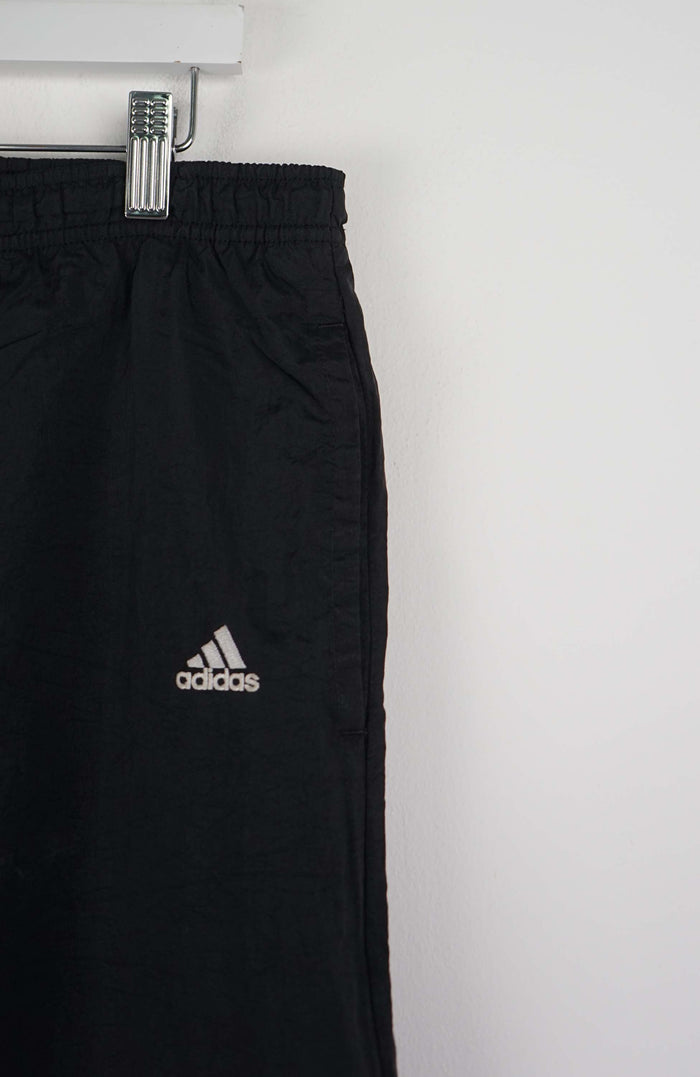 VINTAGE ADIDAS TRACK PANTS (L)