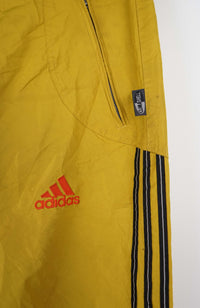 VINTAGE ADIDAS TRACK PANTS (M)
