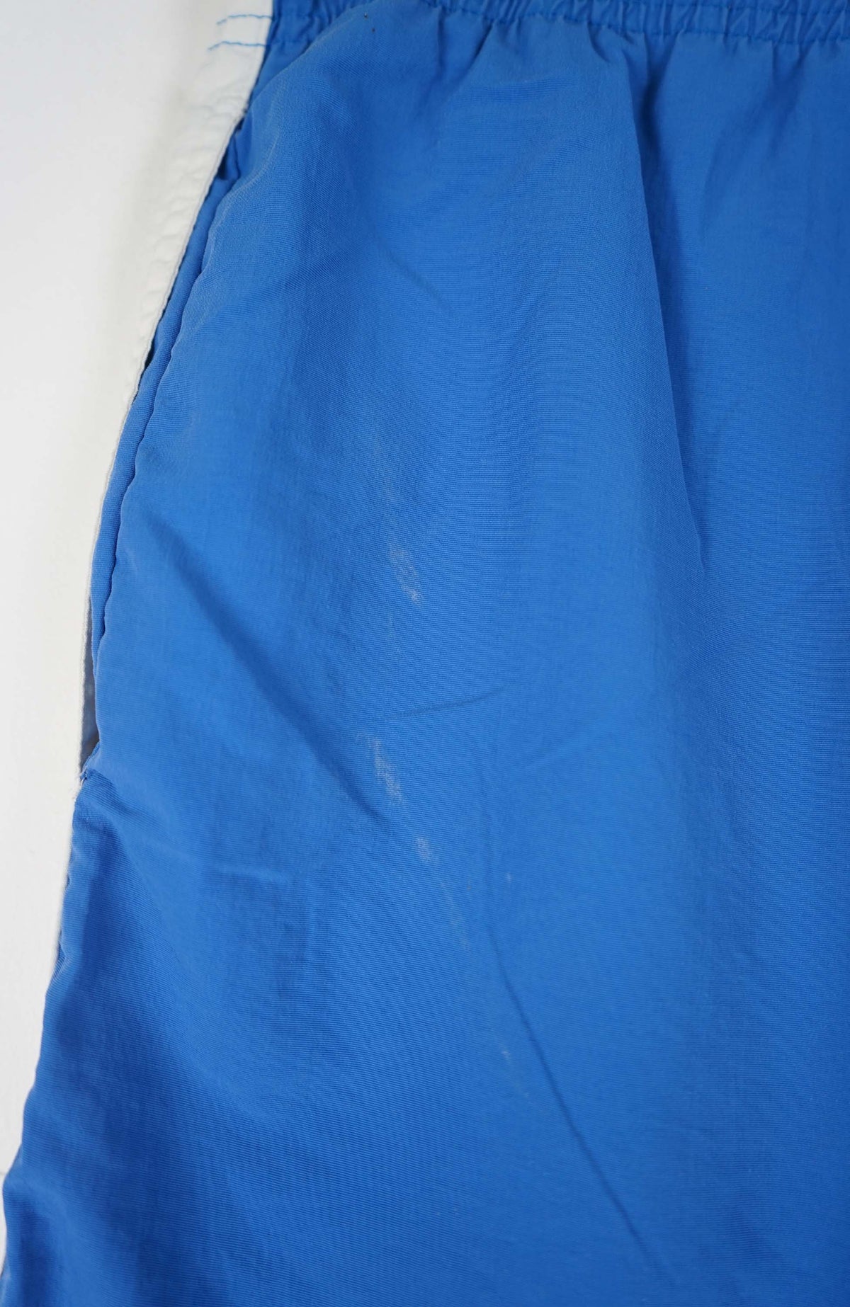VINTAGE NAUTICA SHORTS W32