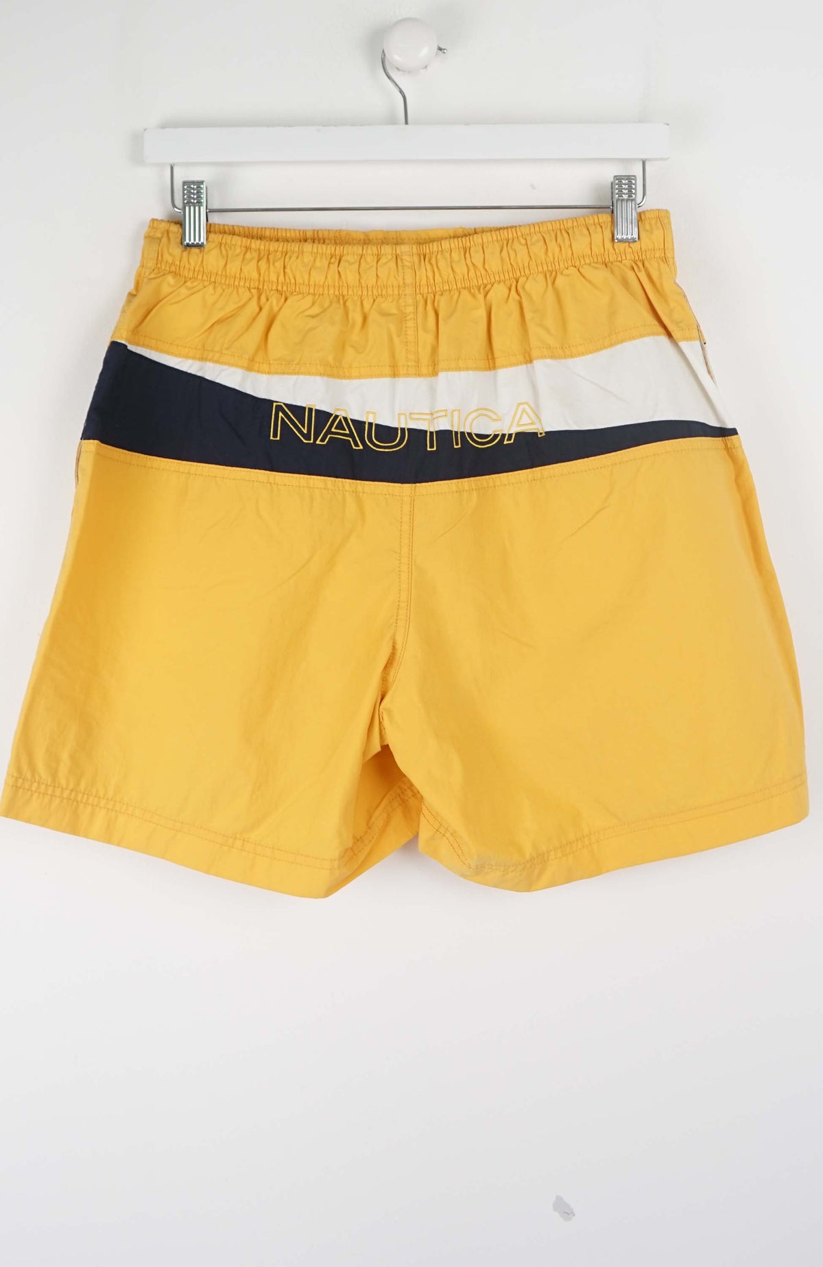 VINTAGE NAUTICA SHORTS W30