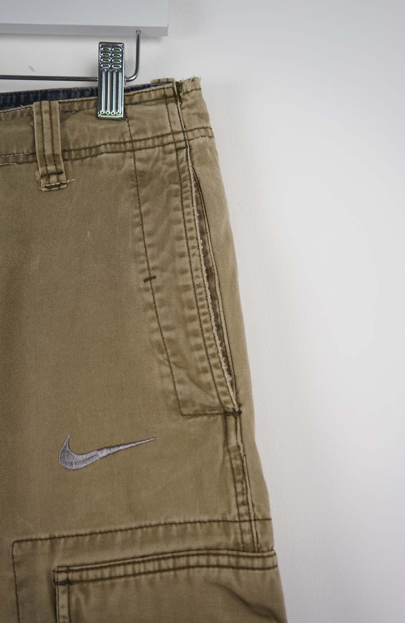 VINTAGE REWORK CARGO SHORT W32