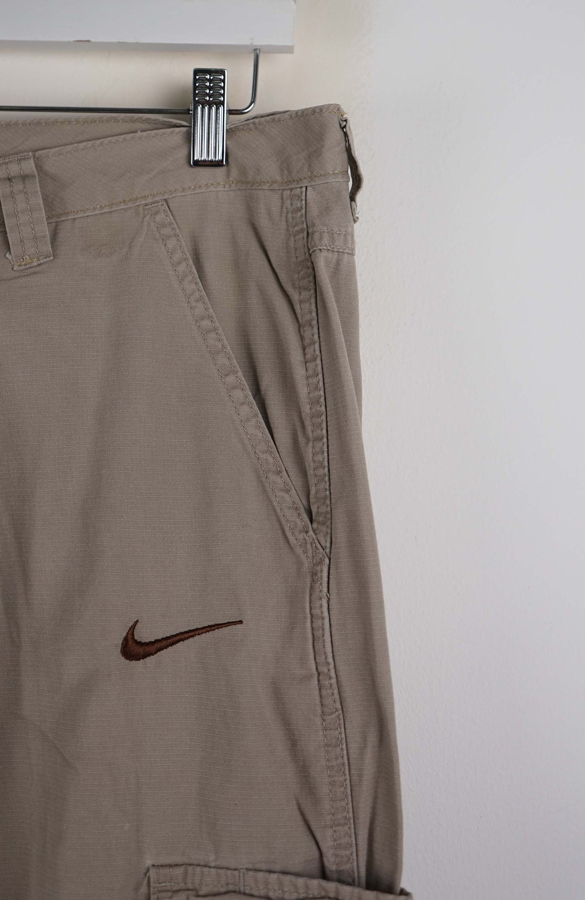 VINTAGE REWORK CARGO SHORTS W33