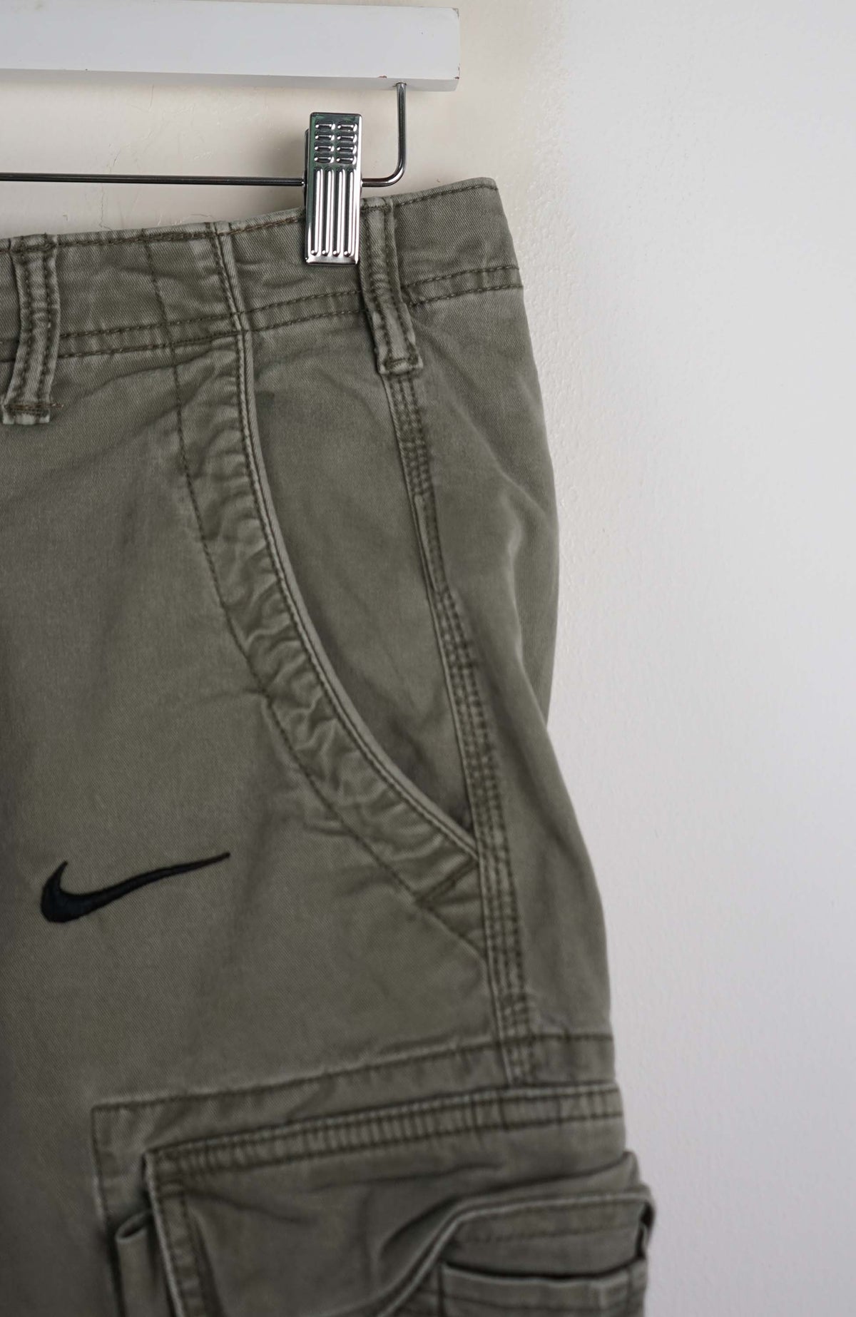 VINTAGE REWORK CARGO SHORTS W32