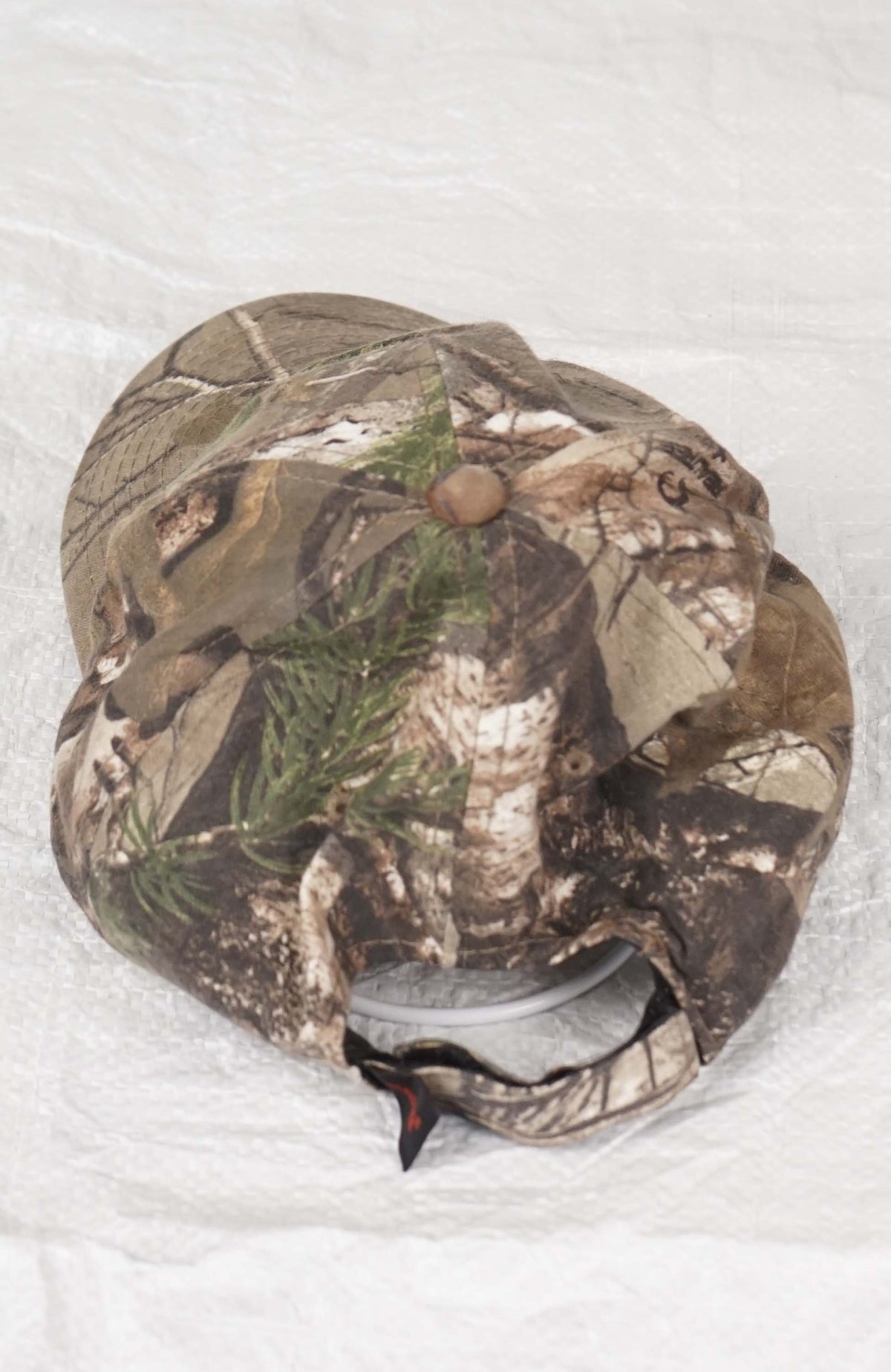 VINTAGE FIBRECRETE REAL TREE HAT