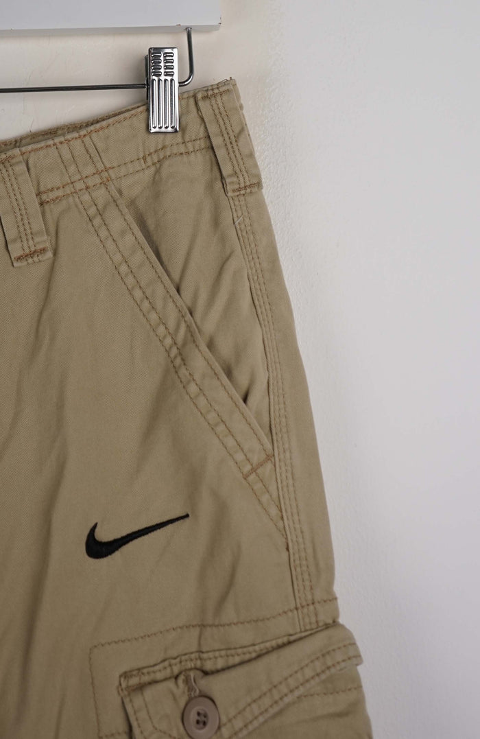 VINTAGE REWORK CARGO SHORTS W29