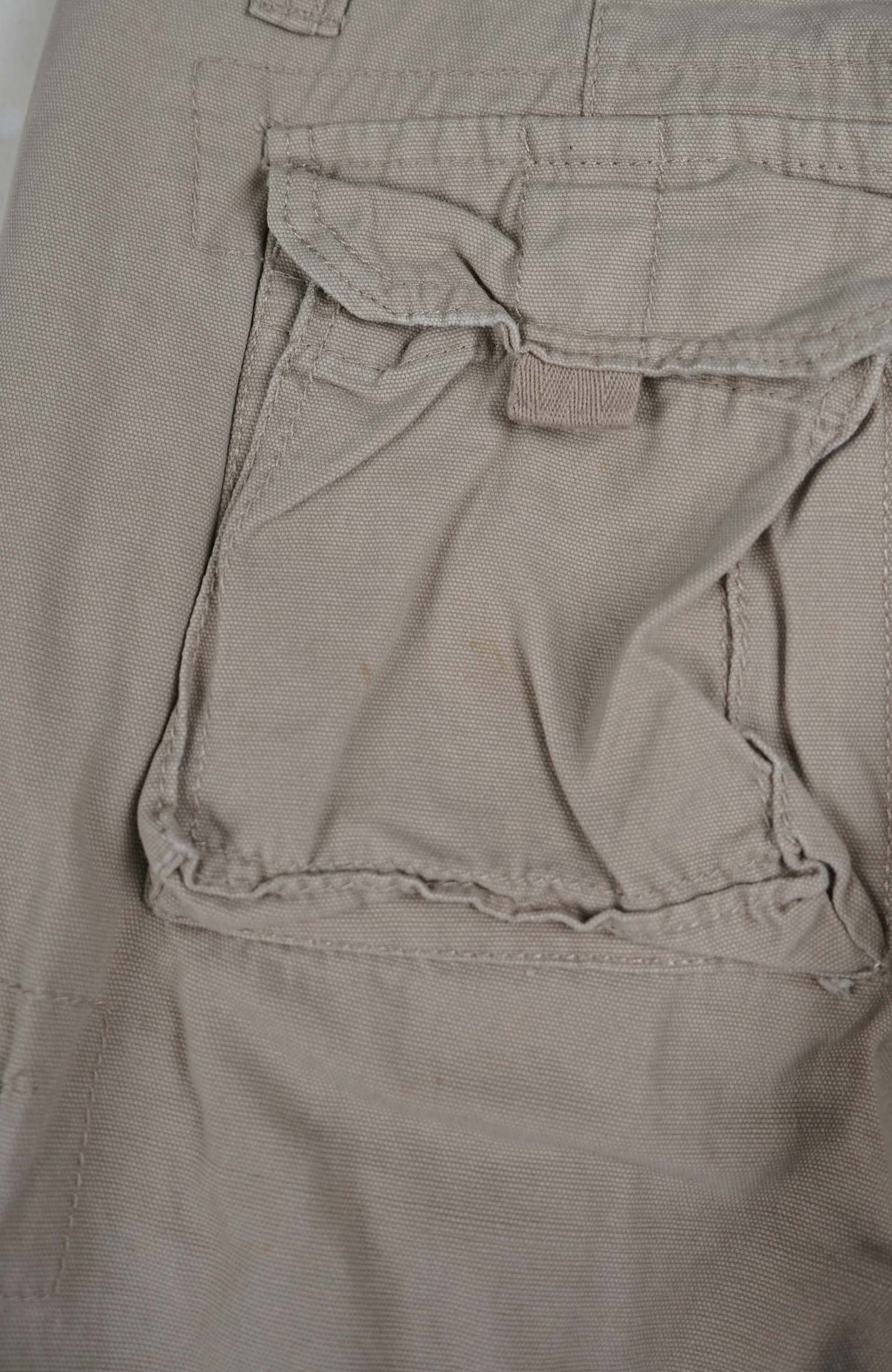 VINTAGE REWORK CARGO SHORTS W28