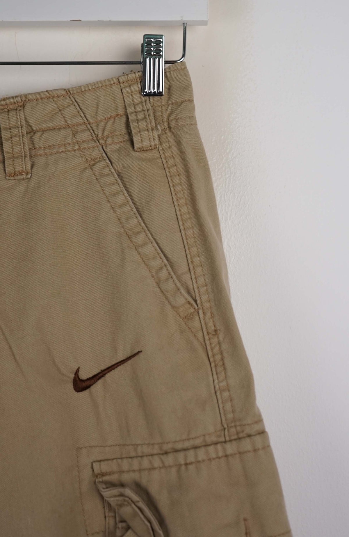 VINTAGE REWORK CARGO SHORTS W26