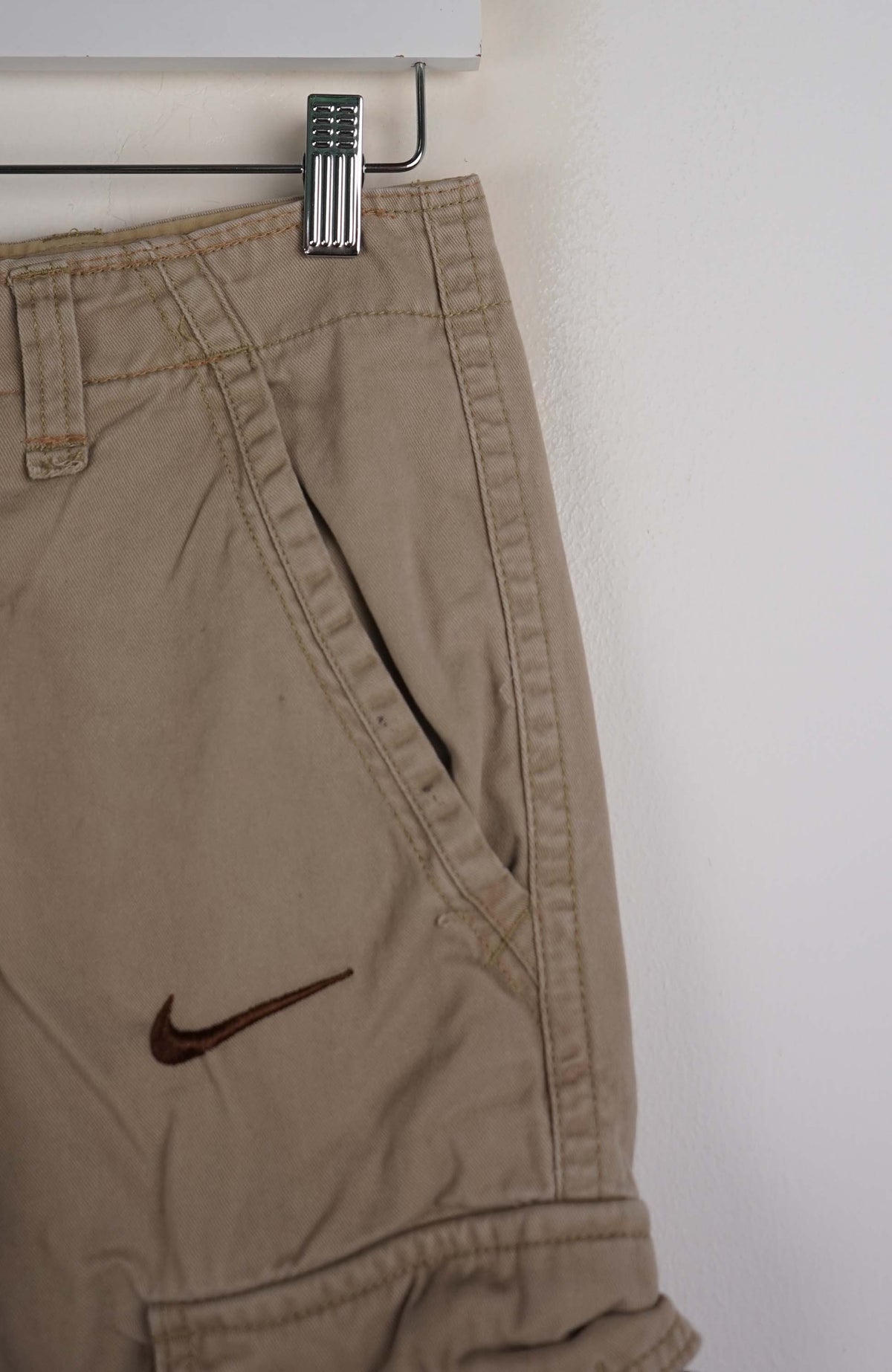 VINTAGE REWORK CARGO SHORTS W30