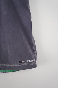 VINTAGE TOMMY HILFIGER SHORTS W40