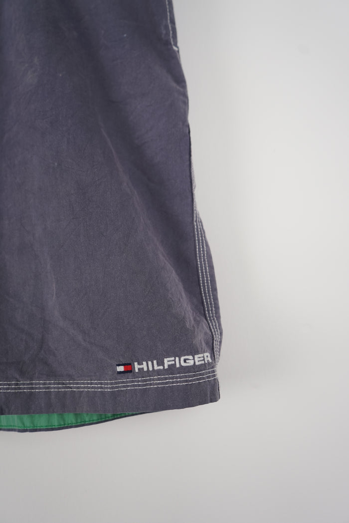 VINTAGE TOMMY HILFIGER SHORTS W40