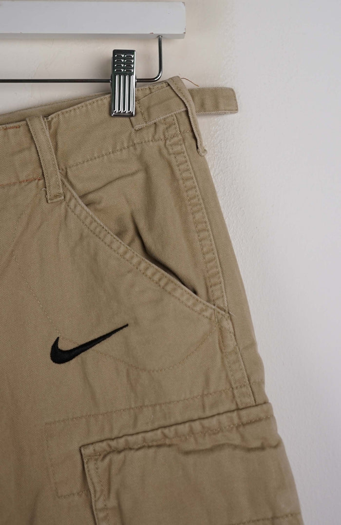 VINTAGE REWORK CARGO SHORTS W29