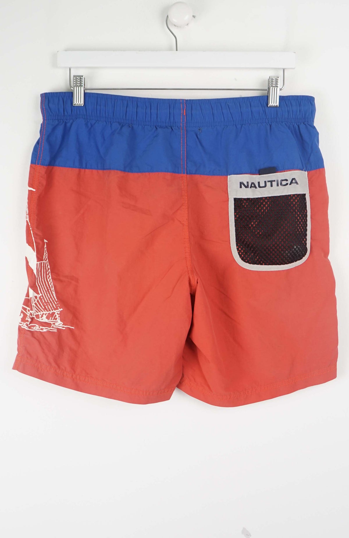 VINTAGE NAUTICA SHORTS W32