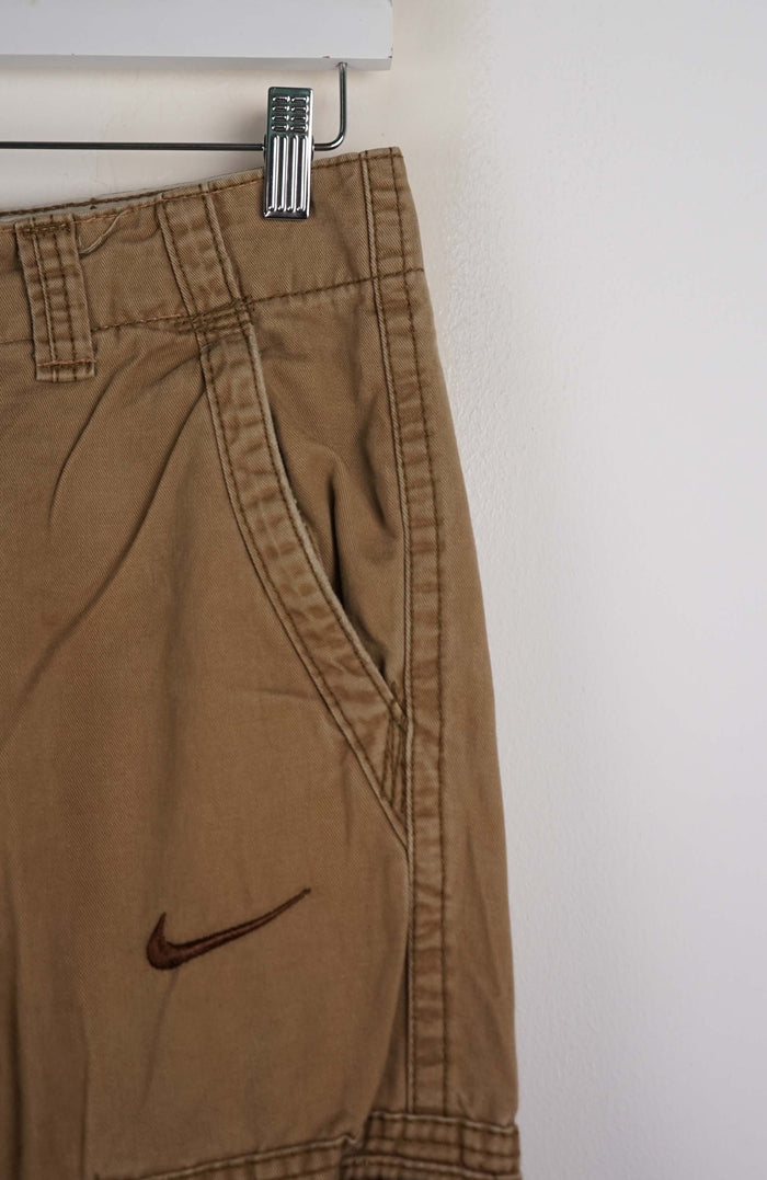 VINTAGE REWORK CARGO SHORTS W29