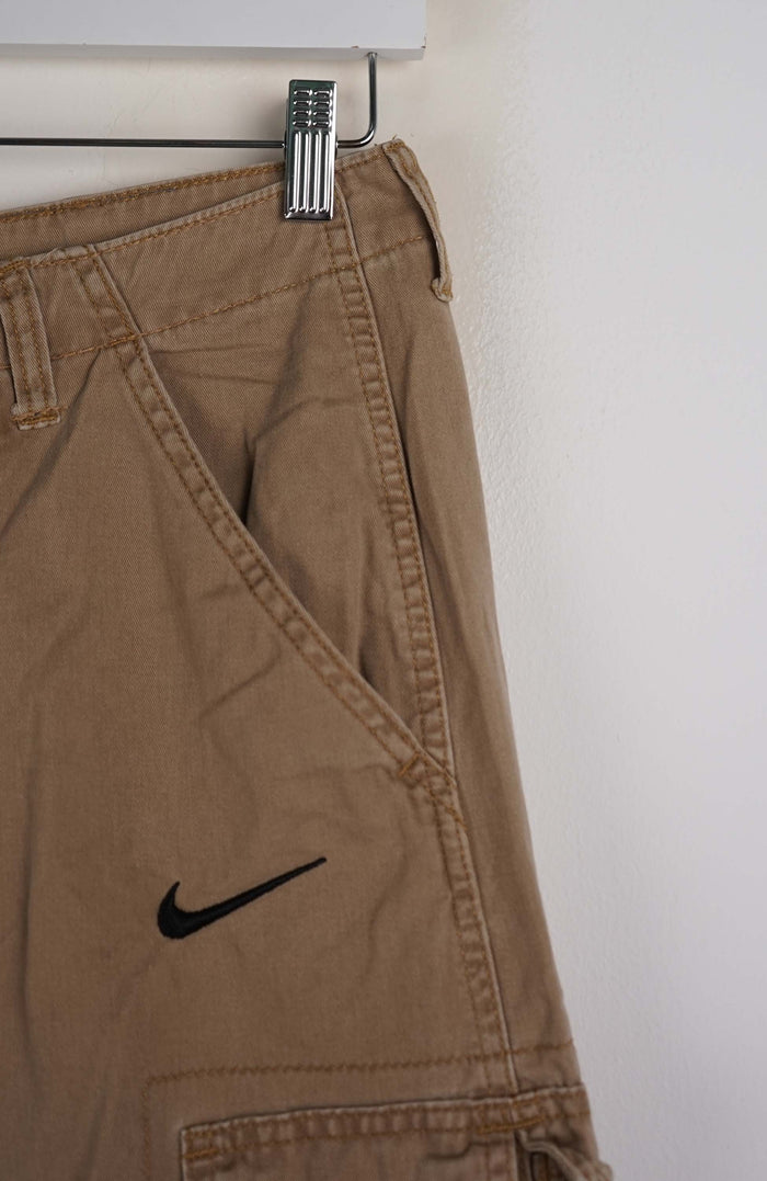 VINTAGE REWORK CARGO SHORTS W29
