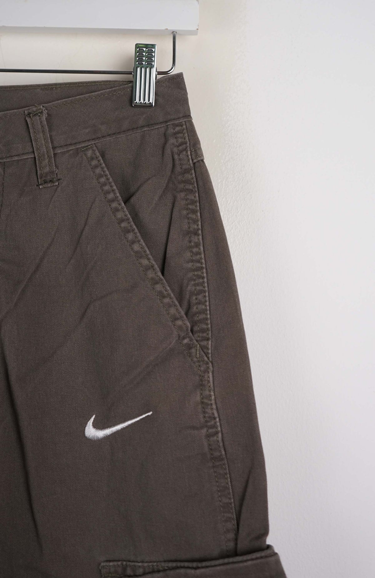 VINTAGE REWORK CARGO SHORTS W28