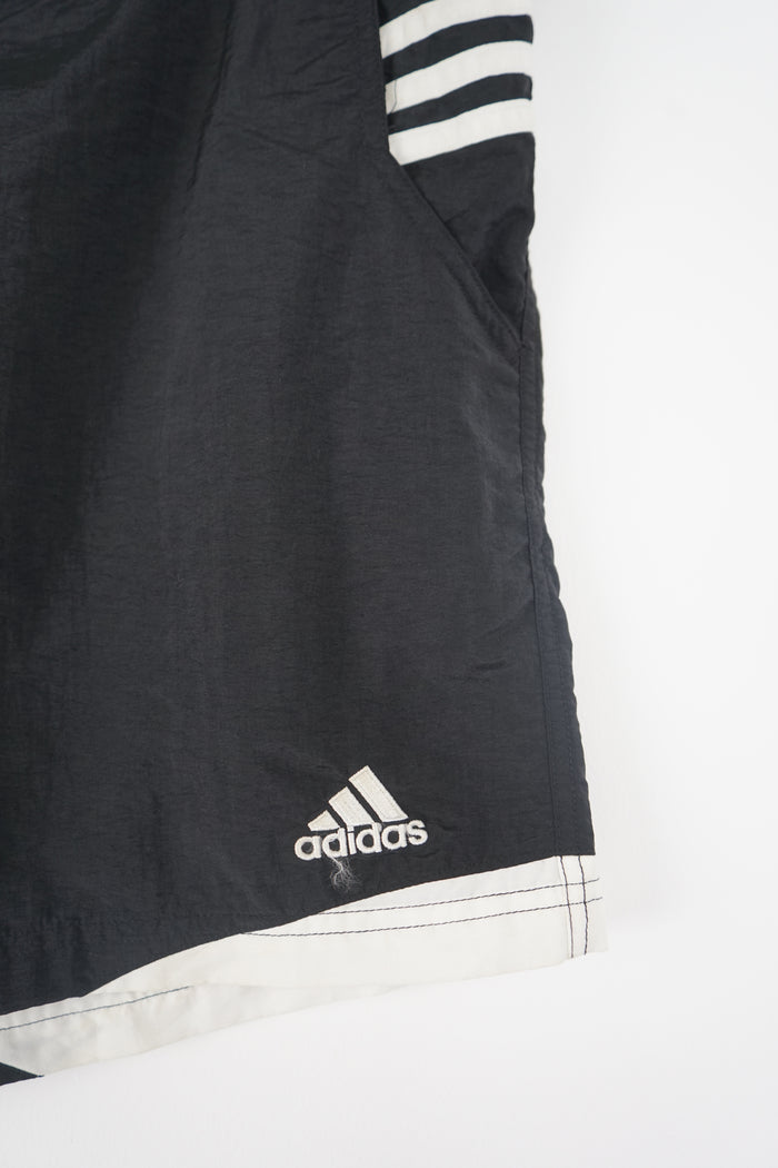 VINTAGE ADIDAS SHORTS W36